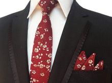 Load image into Gallery viewer, Maroon Floral Skinny Tie &amp; Pocket Square Tie + Square JayKirbyTies 