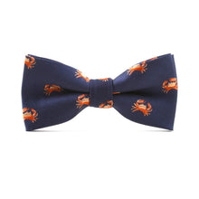 Load image into Gallery viewer, Navy Blue Crab Pattern Bow Tie Bow Ties JayKirbyTies 