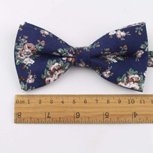 Load image into Gallery viewer, Navy Blue Floral Bow Tie &amp; Pocket Square Bow Tie + Square JayKirbyTies 